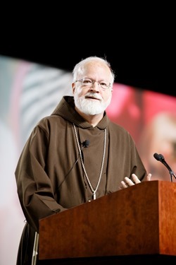 Cardinal O’Malley delivers a joint keynote address with Pastor Rick Warren, senior pastor of Saddleback Church in Lake Forest, Calif., at the World Meeting of Families in Philadelphia Sept. 25, 2015.
Pilot photo/ Gregory L. Tracy
