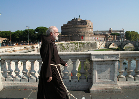 crossing-the-fiume-tevere-castel-san-angelo-bknd.jpg