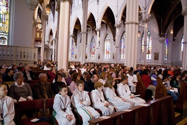 Altar server appreciation Mass, Oct. 4, 2008 at the Cathedral of the Holy Cross.<br /> Pilot photo/courtesy Andres Enrique