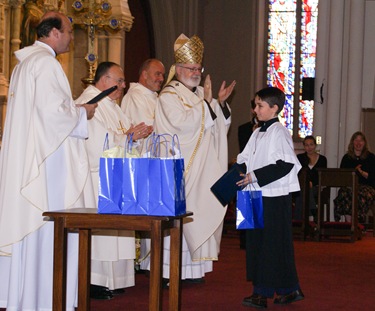 Altar server appreciation Mass, Oct. 4, 2008 at the Cathedral of the Holy Cross.<br /> Pilot photo/courtesy Andres Enrique