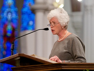 Mass to close the bicentennial of the the Archdiocese of Boston, Nov. 23, 2008 at the Cathedral of the Holy Cross.<br /> Pilot photo/ Gregory L. Tracy