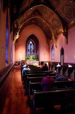 Mass to close the bicentennial of the the Archdiocese of Boston, Nov. 23, 2008 at the Cathedral of the Holy Cross.<br /> Pilot photo/ Neil W. McCabe