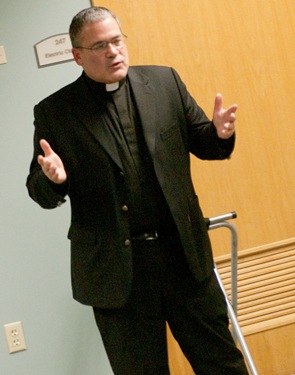 Boston members of the Order of Malta gather at the Pastoral Center of the Archdiocese of Boston Dec. 2, 2008 for Mass with Cardinal Sean P. O'Malley and a fund raising dinner.
Pilot photo/ Neil W. McCabe