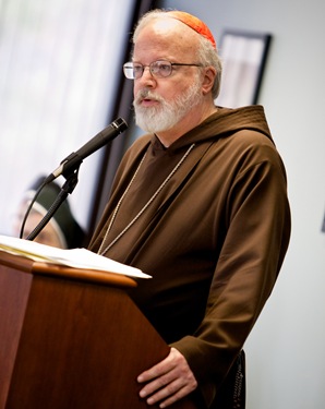 Cardinal Sean O'Malley meets with Major Superiors of Women Religious at the Pastoral Center Feb. 20, 2009.<br /> Pilot photo/ Gregory L. Tracy