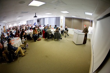 Sean Reynolds, director of the office of Youth and Young Adult Ministry for the Archdiocese of Cincinnati, leads the March 5 Boston Symposium on Adolescent Catechesis at the archdiocese’s Pastoral Center. Pilot photo/ Gregory L. Tracy