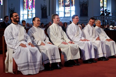 Presbyteral Ordination May 23, 2009. Pilot photo Gregory L. Tracy