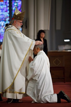 Presbyteral Ordination May 23, 2009. Pilot photo Gregory L. Tracy