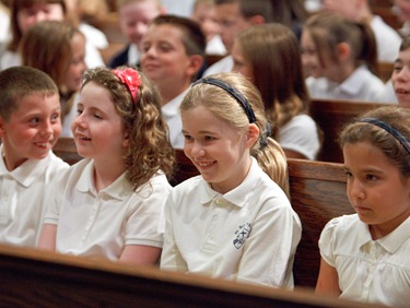 Cardinal Seán P. O’Malley celebrates opening Mass and tours South Boston Catholic Academy Sept. 9, 2009.
Pilot photo/ Gregory L. Tracy
