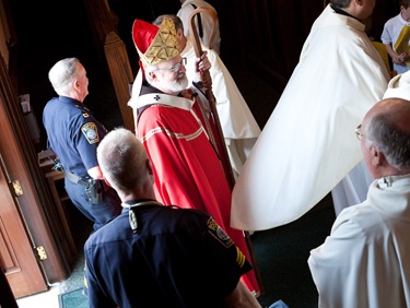 Cardinal Seán P. O’Malley celebrates opening Mass and tours South Boston Catholic Academy Sept. 9, 2009.
Pilot photo/ Gregory L. Tracy
