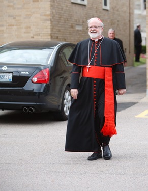 Cardinal O'malley celebrates his jubilee with the priests of the archdiocese at St. Theresa of Avila Parish, west Roxbury Sept. 24, 2009. Pilot photo/ Gregory L. Tracy  