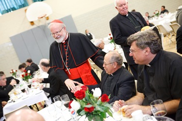 Cardinal O'malley celebrates his jubilee with the priests of the archdiocese at St. Theresa of Avila Parish, west Roxbury Sept. 24, 2009. Pilot photo/ Gregory L. Tracy  