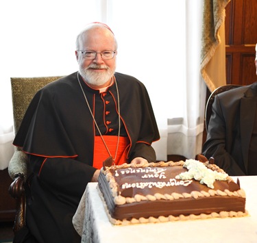 Cardinal O'malley celebrates his jubilee with the priests of the archdiocese at St. Theresa of Avila Parish, west Roxbury Sept. 24, 2009. Pilot photo/ Gregory L. Tracy  