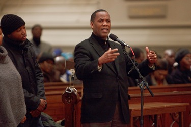 Catholic Charities of Boston holds an information meeting Jan. 13 at the Cathedral of the Holy Cross between members of the Haitian community and federal state and local authorities to discuss the situation in Haiti following a major earthquake Jan. 12 in the capital Port-au-Prince.
Pilot photo/ Gregory L. Tracy
