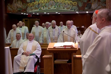 Cardinal O'Malley celebrates Mass at the Regina Cleri retirement residence for priests Jan. 14, 2009.
Pilot photo/ Gregory L. Tacy