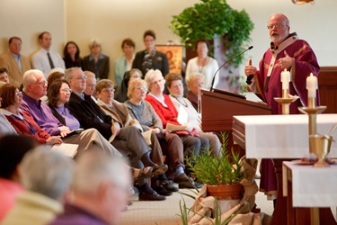 Cardinal Sean P. O'Malley celebrates Ash Wednesday Mass at the Archiocese of Boston's Pastoral Center in Braintree, Mass., Feb. 17, 2010. Pilot photo by Gregory L. Tracy