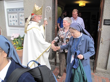 Third Annual Eucharistic Congress, Sacred Heart Church, North End, April 24, 2010.  Pilot photo/ jim Lockwood. 