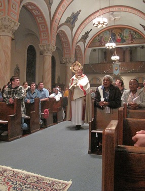 Third Annual Eucharistic Congress, Sacred Heart Church, North End, April 24, 2010.  Pilot photo/ jim Lockwood. 