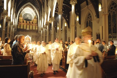 Easter Vigil with Seán Cardinal O’Malley at the Cathedral of the Holy Cross in Boston, Saturday, April 3, 2010.  (Photo/Lisa Poole)