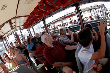 Cardinal Sean O'Malley takes a Boston Duck Boat tour Sept. 2, 2010. Photo by Gregory L. Tracy, The Pilot