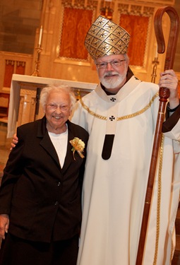 Mass of Women Religious celebrating jubilees, Sept. 12, 2010 at St. Theresa's Church West Roxbury, Mass. Pilot photo by Gregory L. Tracy 