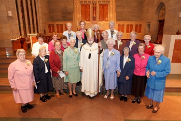 Mass of Women Religious celebrating jubilees, Sept. 12, 2010 at St. Theresa's Church West Roxbury, Mass. Pilot photo by Gregory L. Tracy 