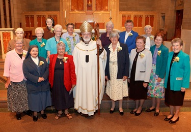 Mass of Women Religious celebrating jubilees, Sept. 12, 2010 at St. Theresa's Church West Roxbury, Mass. Pilot photo by Gregory L. Tracy 