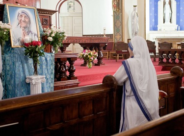 Mass to mark the 10th anniversary of the death of Blessed Mother Teresa of Calcutta, Sept. 4, 2010 at Blessed Mother Teresa Parish in Dorchester. Pilot photo by Jim Lockwood