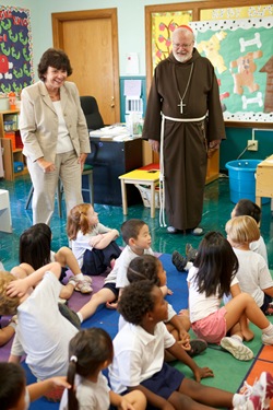 Cardinal Seán P. O’Malley celebrates the opening Mass of Quincy Catholic Academy at Sacred Heart Church Sept. 8, 2010. Following the Mass, Cardinal O’Malley was given a tour of the school’s facilities by principal Catherine Cameron.
Photo by Gregory L. Tracy/ The Pilot
