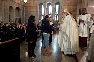 Mass with Boston pro-life pilgrims at Sacred Heart Church, Washington, D.C. Jan. 24, 2011. Pilot photo by Gregory L. Tracy