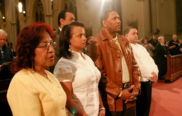 Cardinal Sean P. O'Malley celebrates the Easter Vigil April 23, 2011 at the Cathedral of the Holy Cross.  Pilot photo by Jim Lockwood