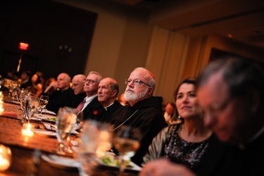 Jesuit Gala_CardinalMonanheadtable0571