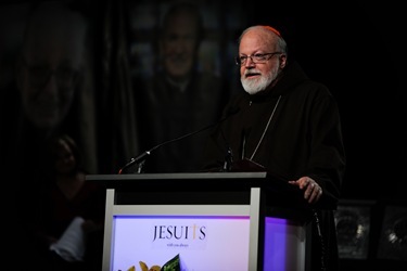 Jesuit Gala_Cardinalpodium0503