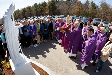 Dedication of stutue of St. Patrick donated by the parishioners of St. Mary, Brookline March 30, 2011. Photo by Gregory L. Tracy, The Pilot