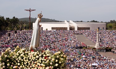 Peregrinacao Internacional Aniversaria de 13 de Maio de 2011