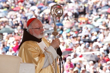 Peregrinacao Internacional Aniversaria de 13 de Maio de 2011