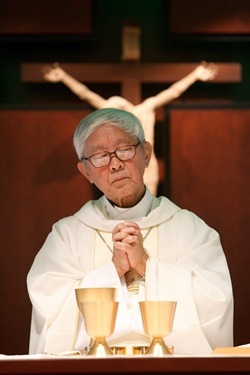 Retired Archbishop of Hong Kong Cardinal Joseph Zen Ze-kiun celebrates Mass at the Boston Archdiocese’s Pastoral Center July 18, 2011. The visit was part of a multi-city tour by the cardinal of the U.S. and Canada visiting local Chinese Catholic communities and raising awareness of the situation of the Church in China.
Pilot photo/ Gregory L. Tracy
