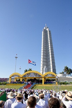 Mass with Pope Benedict XVI, Revolution Square, Havana, March 28, 2012. Photo by Gregory L. Tracy, The Pilot