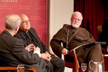 Cardinal Jaime Ortega of Havana and Cardinal Seán P. O’Malley of Boston participate in a forum “Church and Community: A Dialogue About the Role of the Catholic Church in Cuba” at the Harvard Kennedy School of Government in Cambridge, Mass. April 24, 2012.  The discussion was moderated by Jorge Dominguez, the Vice Provost for International Affairs at Harvard.
Pilot photo/ Gregory L. Tracy
