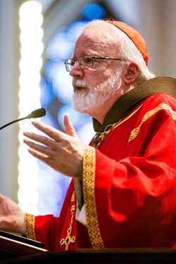 Members of the new ecclesial movement and realities celebrate the Pentecost Vigil with Cardinal Sean P. O’Malley at the Cathedral of Holy Cross May 26, 2012. Pilot photo/ Gregory L. Tracy