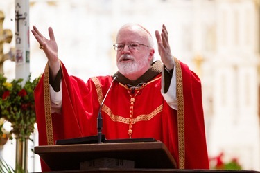 Members of the new ecclesial movement and realities celebrate the Pentecost Vigil with Cardinal Sean P. O’Malley at the Cathedral of Holy Cross May 26, 2012. Pilot photo/ Gregory L. Tracy