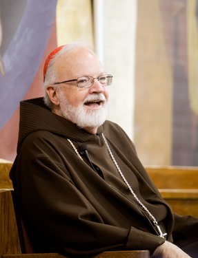 Cardinal Sean O'Malley meets with membersof the Neocatechumenal Way at Immaculate Conception School in Revere June 17, 2013. Photo by Gregory L. Tracy