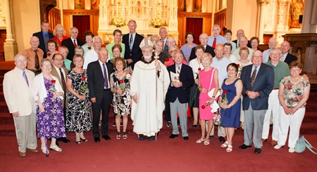 Nearly 200 couples attended the Gold and Silver Wedding Anniversary Mass, celebrated by Cardinal Seán P. O’Malley June 2 at the Cathedral of the Holy Cross. During the Mass the couples renew their vows.
Pilot photo/ Gregory L. Tracy 
