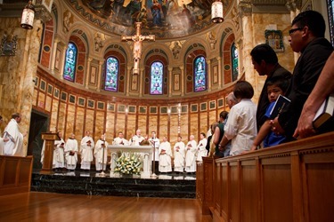 Cardinal Sean P. O’Malley celebrates Mass Sept. 7, 2013 to conclude a 5-hour prayer vigil for peace at St. John’s Seminary in Brighton, Mass. The vigil was held in response to Pope Francis’s call for a day of fasting and prayer for peace in Syria and the Middle East.
Pilot photo/ Christopher S. Pineo  
