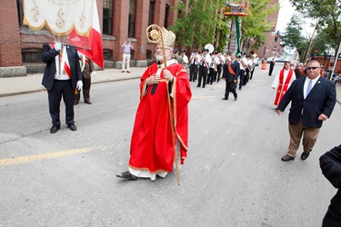 The Feast of the Three Saints celebrated Sept. 1, 2013, Sunday of Labor Day Weekend, at Holy Rosary Church of Corpus Christi Parish in Lawrence. Cardinal Sean P. O’Malley celebrated the Mass to mark the 90th anniversary of the feast.<br />
Photo by Gregory L. Tracy<br />
