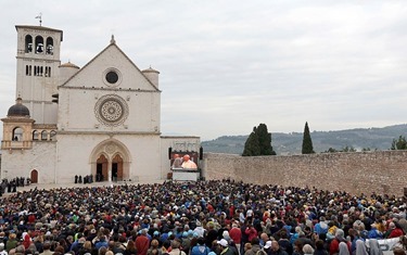 POPE-ASSISI 