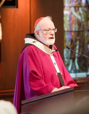 Cardinal Seán P. O'Malley celebrates Ash Wednesday Mass March 5, 2014 at the Pastoral Center in Braintree. Pilot photo/ Gregory L. Tracy 