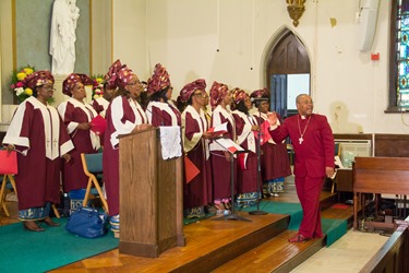 Cardinal Sean P. O’Malley and Cardinal Francis Arinze, who is from Nigeria, celebrate a Mass to mark the 25th anniversary of the Nigerian Catholic Community in the Archdiocese of Boston at St. Katharine Drexel Parish in Dorchester July 26, 2014. (Pilot photo/Christopher S. Pineo)