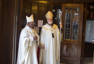 Cardinal Sean P. O’Malley and Cardinal Francis Arinze, who is from Nigeria, celebrate a Mass to mark the 25th anniversary of the Nigerian Catholic Community in the Archdiocese of Boston at St. Katharine Drexel Parish in Dorchester July 26, 2014. (Pilot photo/Christopher S. Pineo)