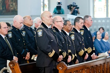 Cardinal Seán P. O'Malley celebrates the Mass for Public Safety Personnel, sometimes called the Blue Mass, at the Cathedral of the Holy Cross Sept. 21, 2014.
Pilot photo/ Gregory L. Tracy 
