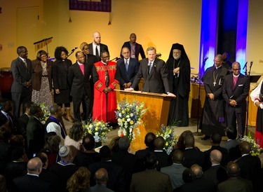 Prayer Service for Massachusetts Governor-elect Charlie Baker and Lieutenant Governor-elect Karyn Polito held on the eve of their inauguration, Jan. 7, 2015 at Congregation Lion of Juda in Boston.
Pilot photo/ Christopher S. Pineo 
